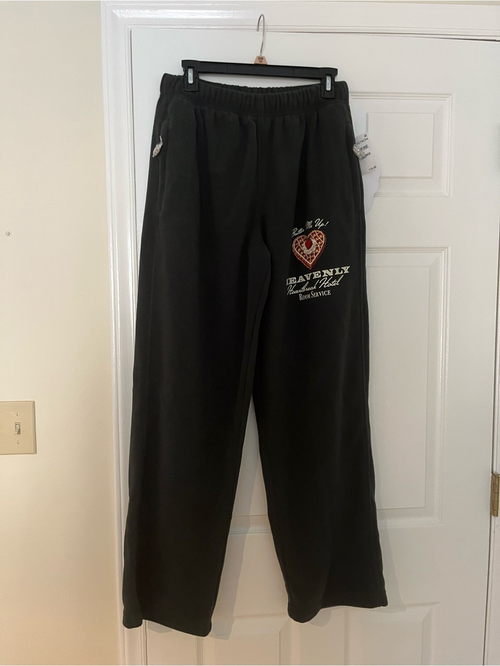NWT Boys Lie Heavenly Service Room Fleece Pants